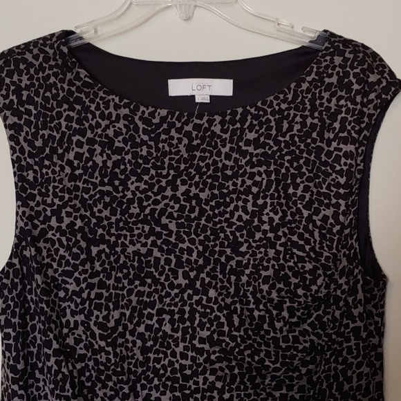 Dress - Picture 3 of 6